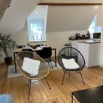 L'universel, 3 Ch Calme Et Cosy Pres De La